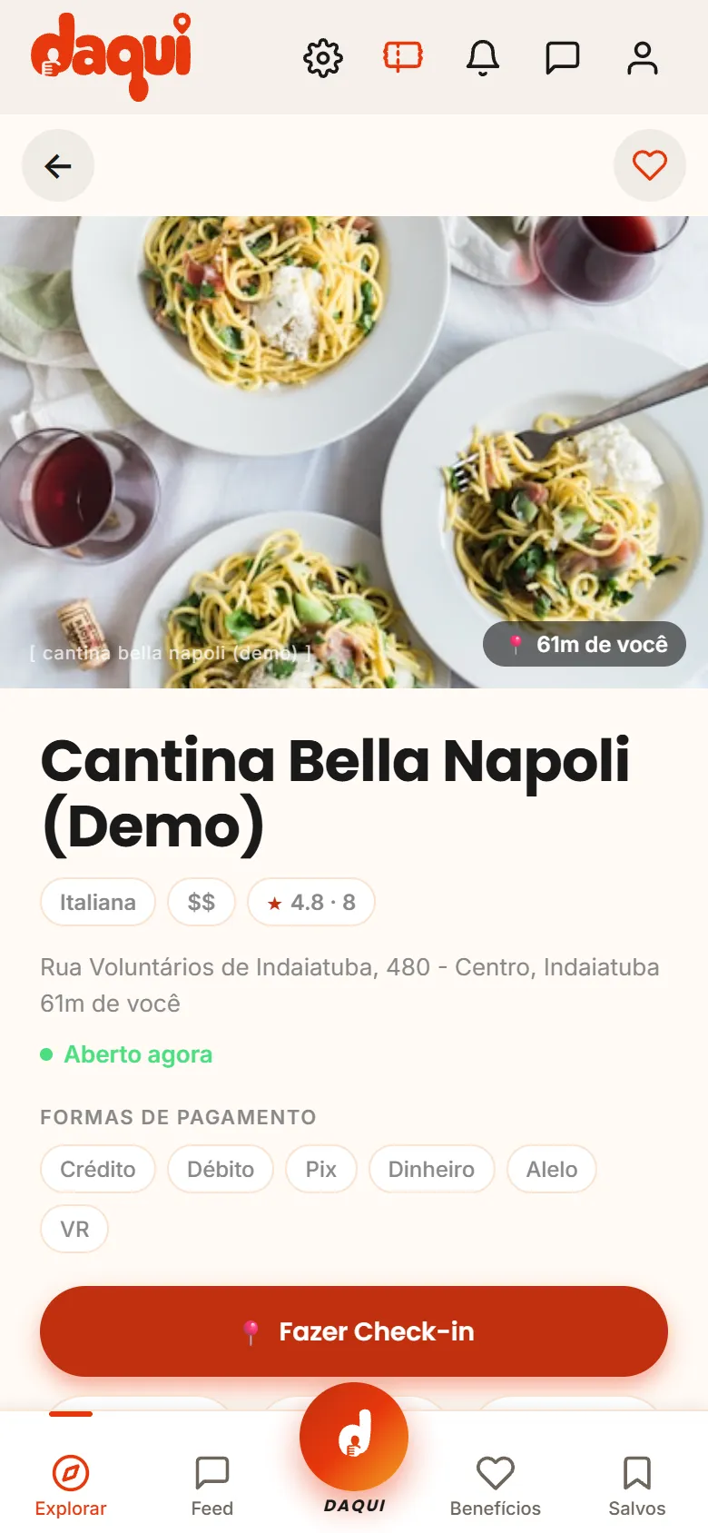 Ficha do restaurante com foto, nota, endereço e distância